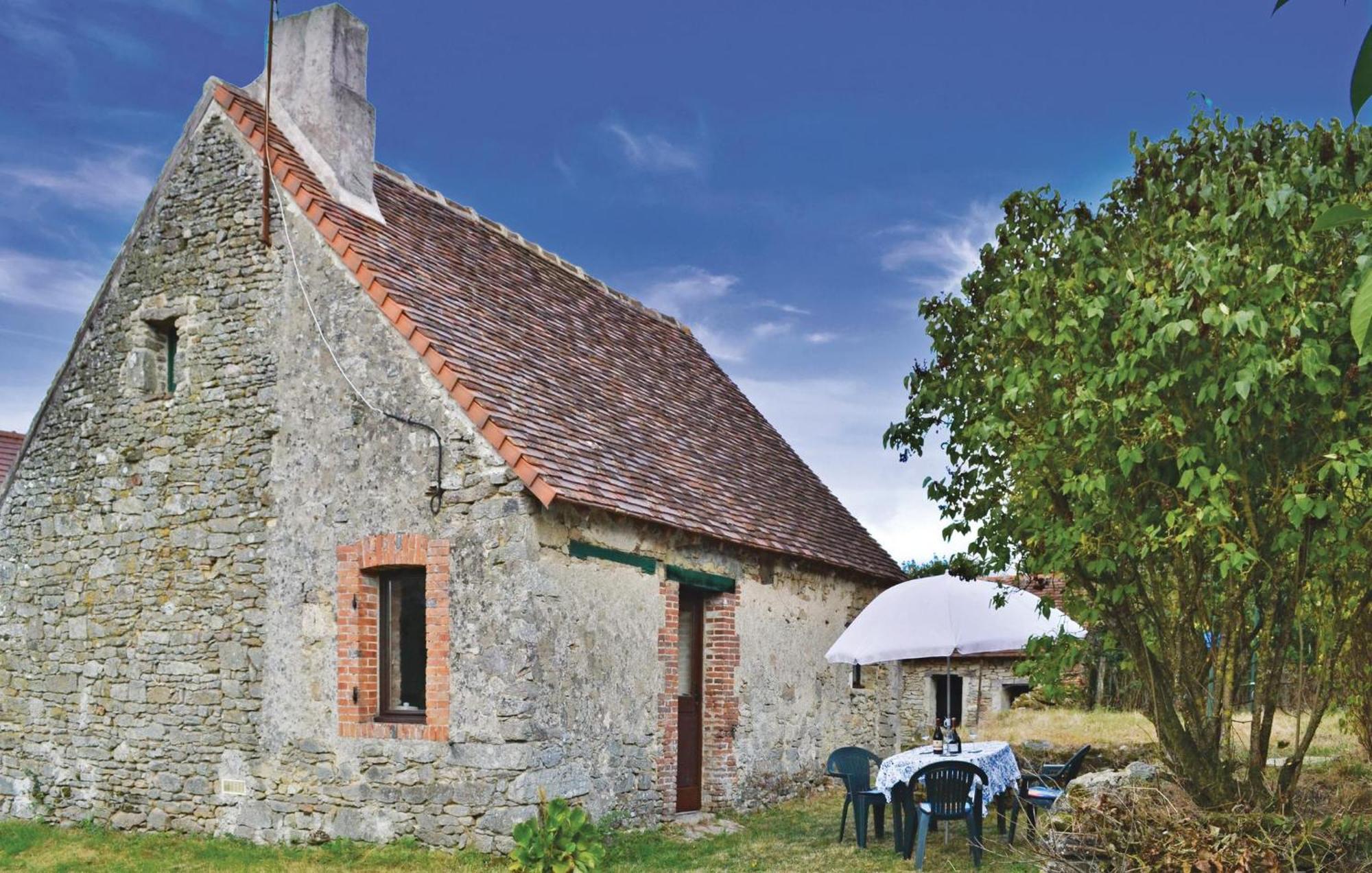 1 Bedroom Nice Home In Saint Martin Le Mault 外观 照片